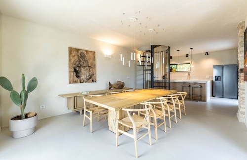 Toscolano Maderno Villa | Villa 'Engardina' with Lake View, Wi-Fi and Air Conditioning