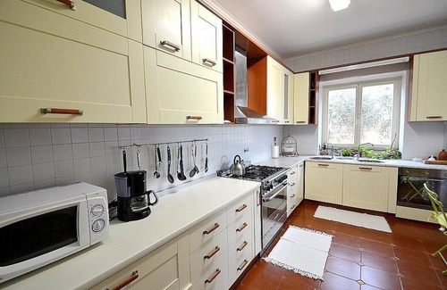 Zona LIV La Giustiniana Villa | Villa Eos: A welcoming two-story villa surrounded by the greenery, with Free WI-FI.
