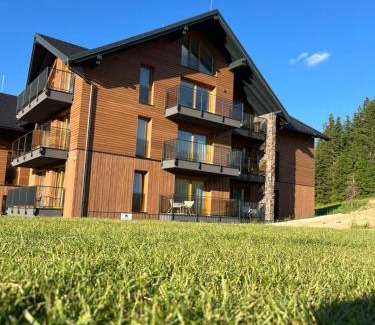 Zakamenne Apartment | Villa Erdődy Resort