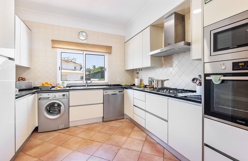 Branqueira Villa | Villa Ericeira OCV - Private Pool Ideal Kids