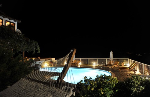 Skiathos House | "Villa Erifili" Luxurious villa with spectacular view in Skiathos Island