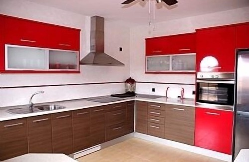 Caleta de Fuste Villa | Villa 4 Bedroom 2 X En Suite And Bedroom 4 has it's own toilet 10 metre H/pool
