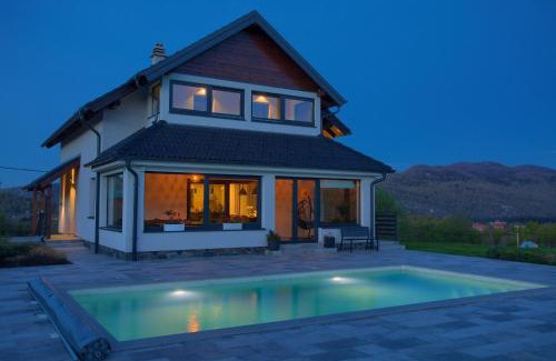 Fuzine Villa | Villa ESEN - Fužine