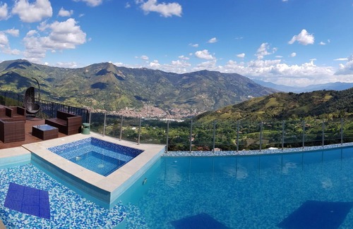 Copacabana Villa | Villa Esmeralda
