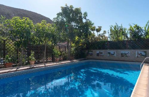 Los Cristianos Villa | Villa Esmeralda