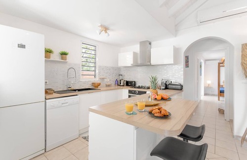 Cul de Sac House | Villa Essentielle, cozy vacation home 3 bedrooms and pool!