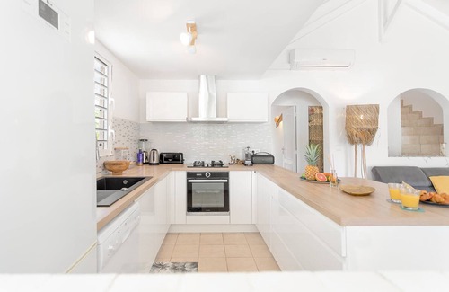 Cul de Sac House | Villa Essentielle, cozy vacation home 3 bedrooms and pool!