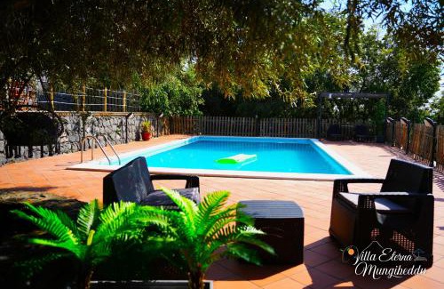 Paterno Villa | Villa Eterna Mungibeddu