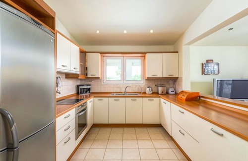 Gennadi Villa | Villa Euphoria