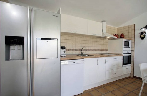 Gaucin Ski Chalet | Villa Evelyn. Privacy Garden, WiFi, Nature, Relax, Birdwatching, Fully Equipment