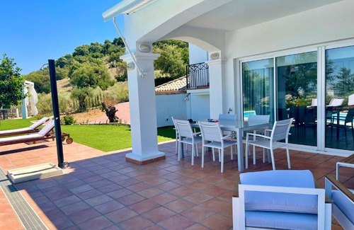 Arcos de la Frontera Villa | Villa exclusiva con piscina privada, La Tina Golf