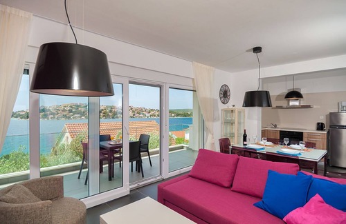 Rogoznica Villa | Villa Famiglia with Swimming pool
