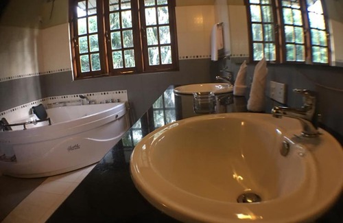 Anniwatta Hotel | Villa Familia