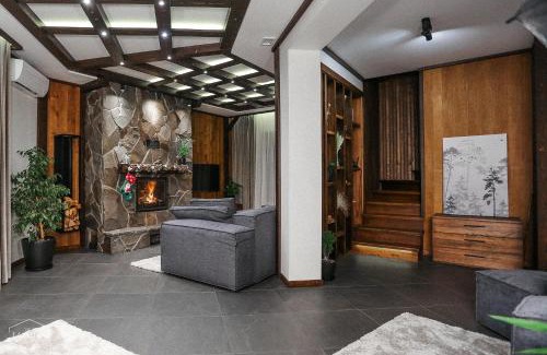 Yaremche Villa | Villa Familia