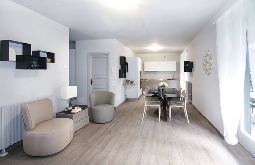 Colico Piano Villa | VILLA FAMILY COLICO WITH POOL