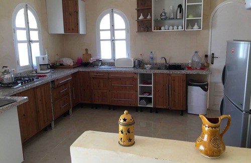 Agafay Villa | Villa Family, quad riding jet ski lake