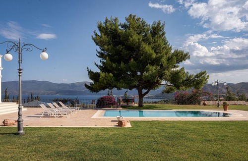 Isthmia Villa | Villa Fantasia Isthmia