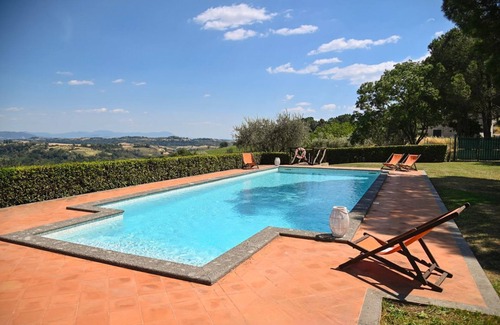 Calvi di Umbria Villa | Villa Faruffini - Four Bedroom Villa, Sleeps 8