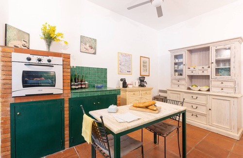 Contessa Entellina Villa | Villa "Fattoria Gorgo" with Mountain View, Private Pool & Wi-Fi