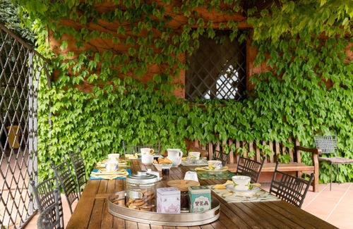 Contessa Entellina Villa | Villa "Fattoria Gorgo" with Mountain View, Private Pool & Wi-Fi