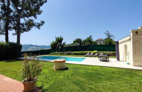 Ortezzano Villa | Villa Fazia by MMega