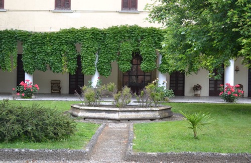 San Gervasio Bresciano Villa | VILLA FERRAZZI, 7 BED VILLA, 40 MINUTES FROM LAKE GARDA