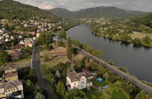 Dolni Zalezly Apartment | Villa Federer
