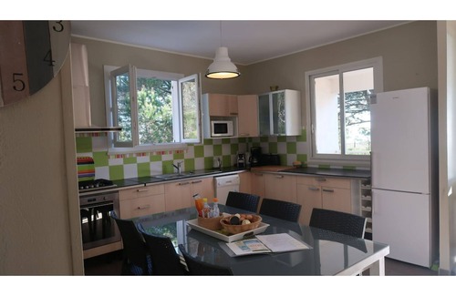 Sorbo-Ocagnano House | villa feet in the water/gite 3 stars