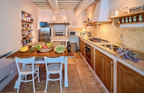 Montelovesco Villa | VILLA FELICE - Three Bedroom Villa, Sleeps 6