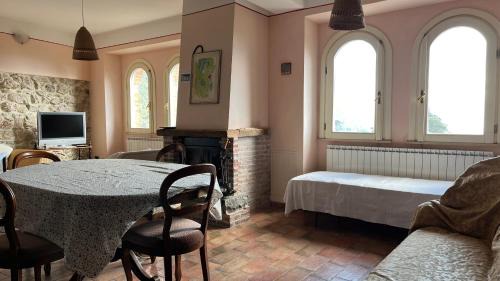 Giuliano di Roma Apartment | Villa Felici