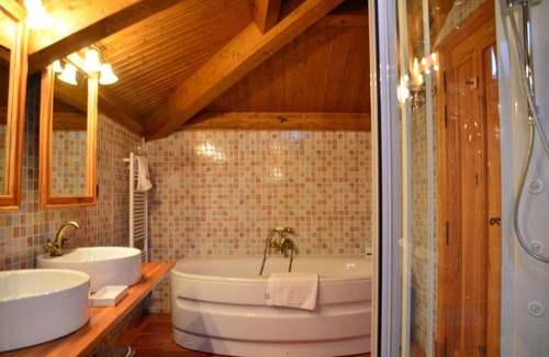Herrera de Valdecanas House | Villa Ferrera Posada Rural