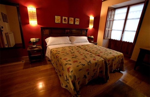Herrera de Valdecanas House | Villa Ferrera Posada Rural