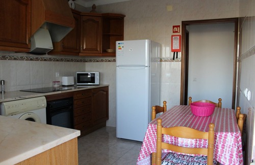 Portimao Villa | Villa Figueira 3 bedroom, Air con, Wifi, Terrace, Parking