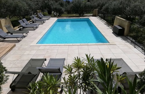 Le Barroux House | Villa Figuière at the foot of Mont Ventoux