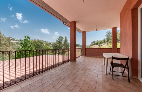 Nicosia Villa | Villa "Filippa" with Mountain View, Private Terrace & Private Garden