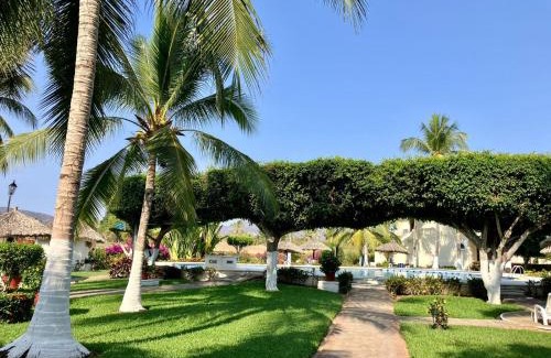 Ixtapa Apartment | Villa Flamingo Golf Ixtapa