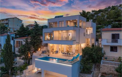 Drage House | Villa Fleur