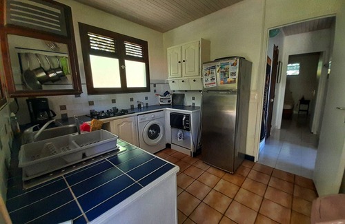 Le Vauclin Apartment | Villa Fleurs des Iles: PAPAY apartment, F2 with terraces and garden.