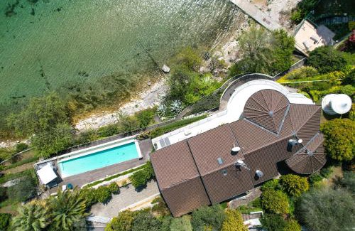 Manerba del Garda Villa | Villa Flora