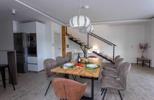 Stobrec Villa | Villa Florentina with Heated Pool