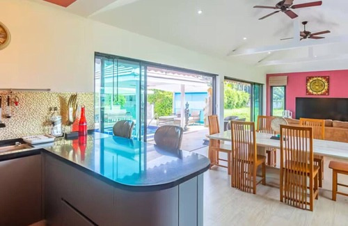 Na Mueang House | Villa Florida 4 suites & piscine