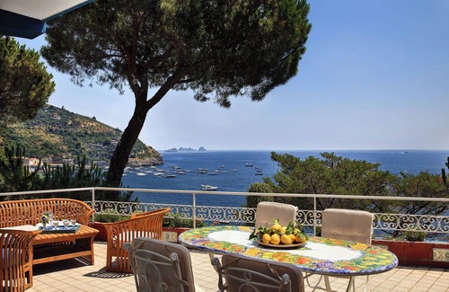 Marina del Cantone Villa | Villa Flory-Via Amerigo Vespucci-Nerano