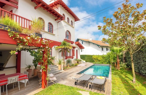 Biarritz City Centre Villa | VILLA FLOW KEYWEEK - heated pool garden Biarritz