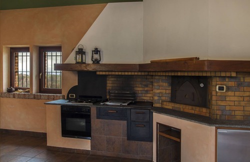 La Morra Villa | Villa Fogliacchi - Five Bedroom Villa, Sleeps 10