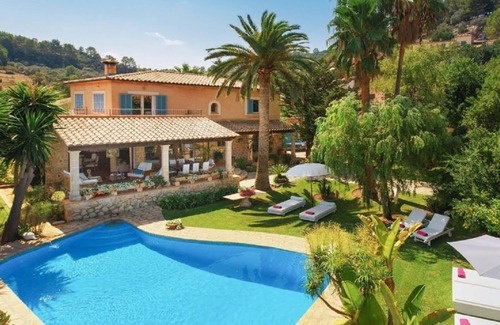 Mancor de la Vall Villa | Villa 'Font' with Mountain View, Wi-Fi and Air Conditioning