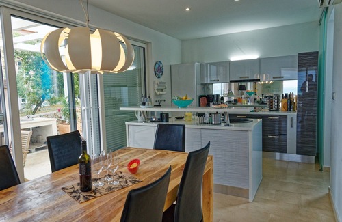 Kukljica Villa | Villa for 6 people, facing the sea, pool, large terrace
