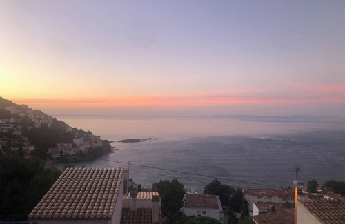 Almadraba-Canyelles House | Villa for 6 people, magnificent view, 400 m from the beach