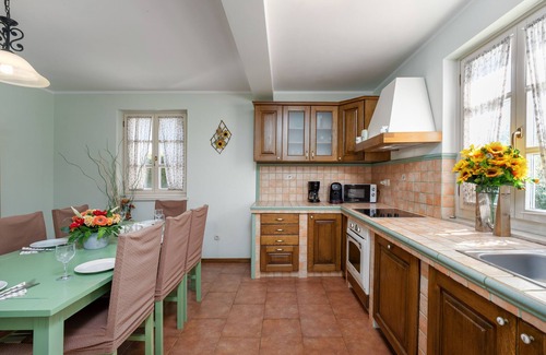 Kastelir Villa | Villa for 8 people, pool, jacuzzi, panoramic sea view, large garden