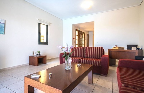 Kamisiana Villa | Villa for rent with private pool and sea view 200 m from the beach