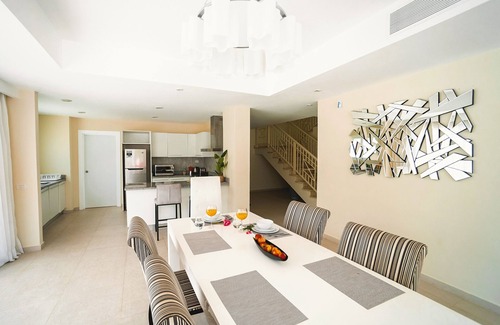 Bavaro Villa | Villa Fortuna Iberostar private pool, Bavaro beach, golf club, Wi-Fi